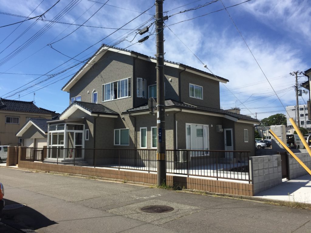 【山形県酒田市の注文住宅 「本間泰介・恵美様」邸】|クリエイト住宅さんは見た目も大事ですが構造内部に凄く気を配る所が素晴らしいと思い発注しました。